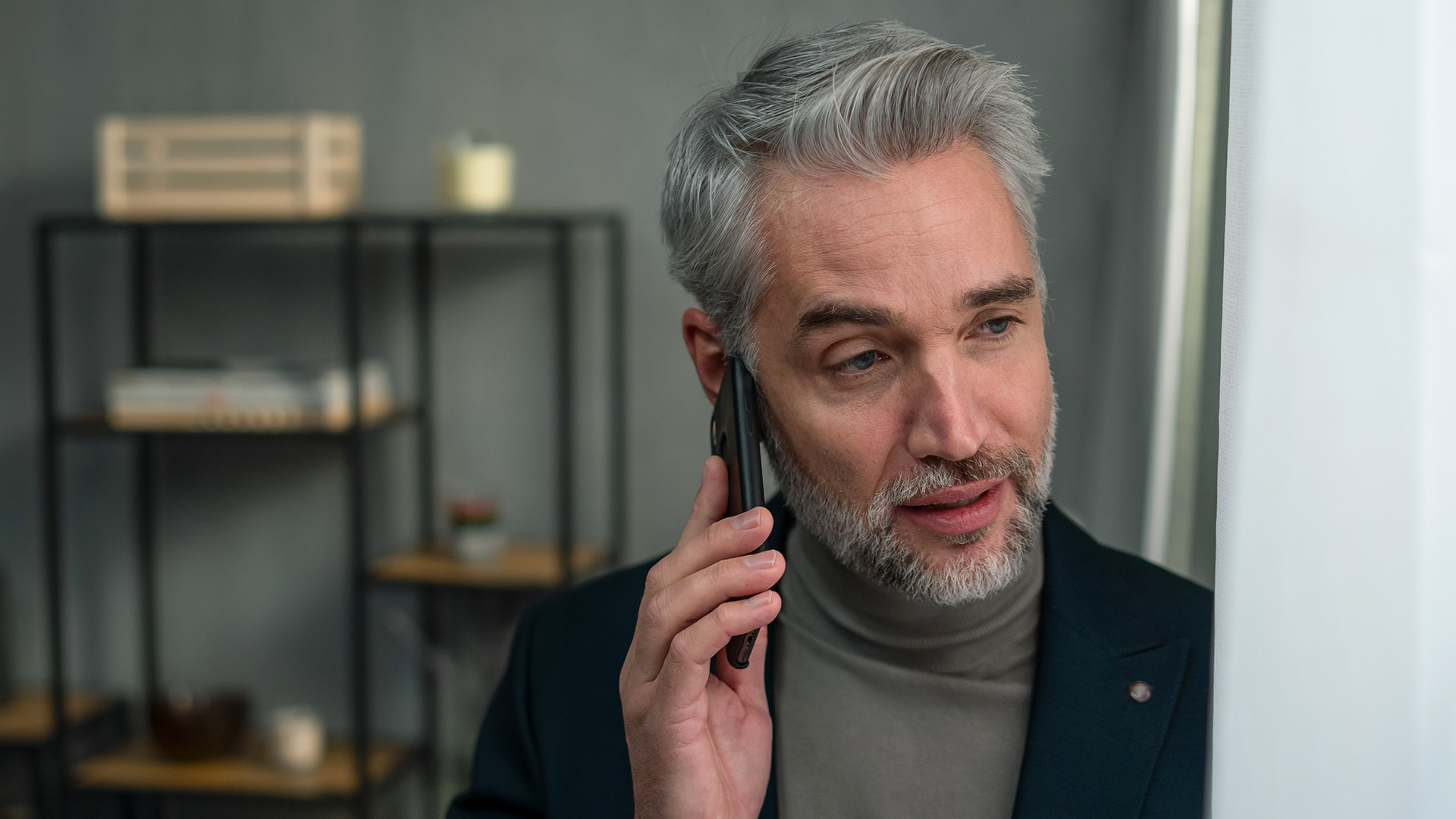 Happy patient after treatment in Mexico